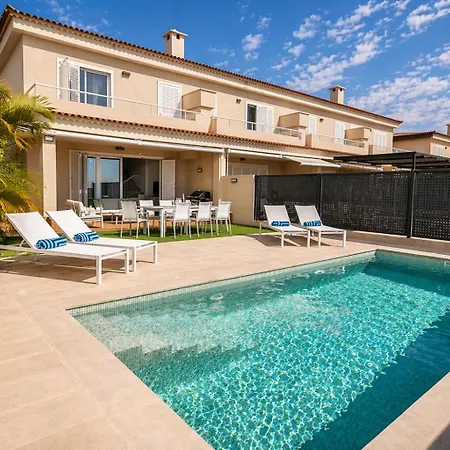 Oasis Del Mar Holiday home
