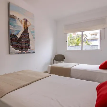 Feriehus Oasis Del Mar Puerto de Santiago (Tenerife)