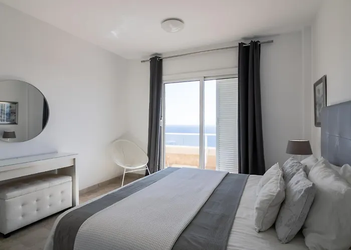 Oasis Del Mar Puerto de Santiago (Tenerife)